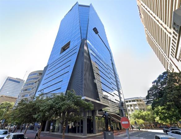 246  m² Office Space