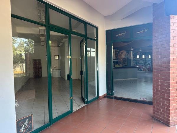 52  m² Retail Space