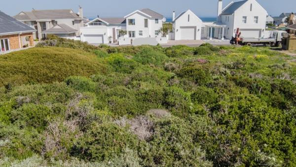 962 m² Land