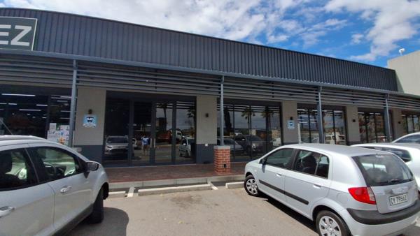 200  m² Retail Space