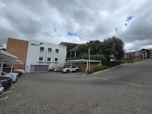 2 165 m² Commercial space