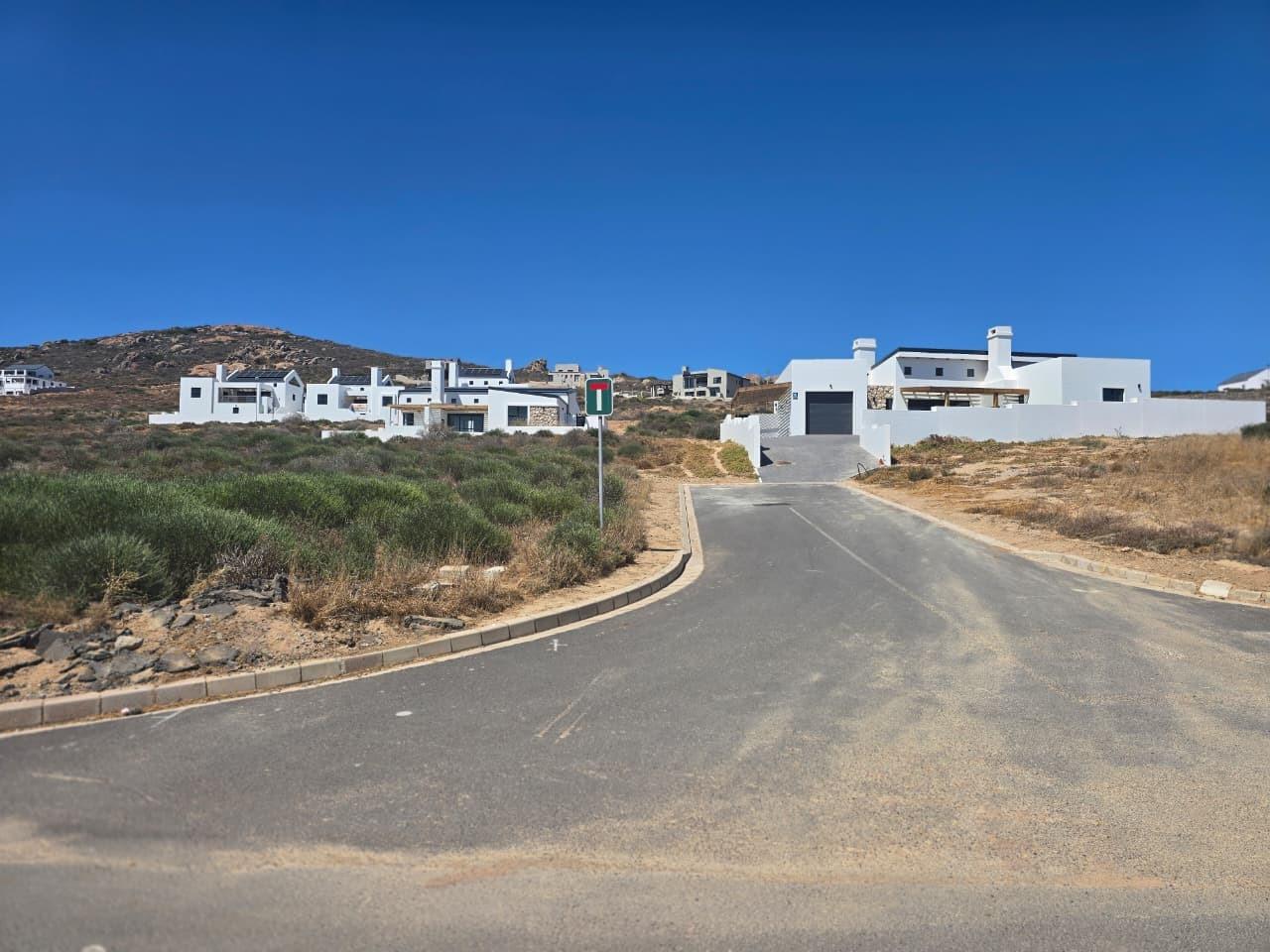 507 m² Land available in St Helena Bay