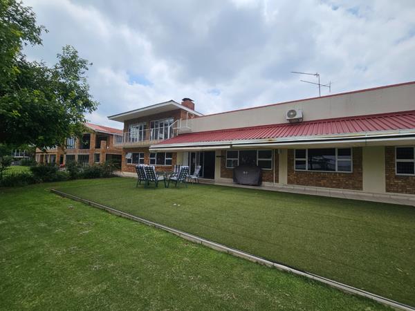8 Bedroom House