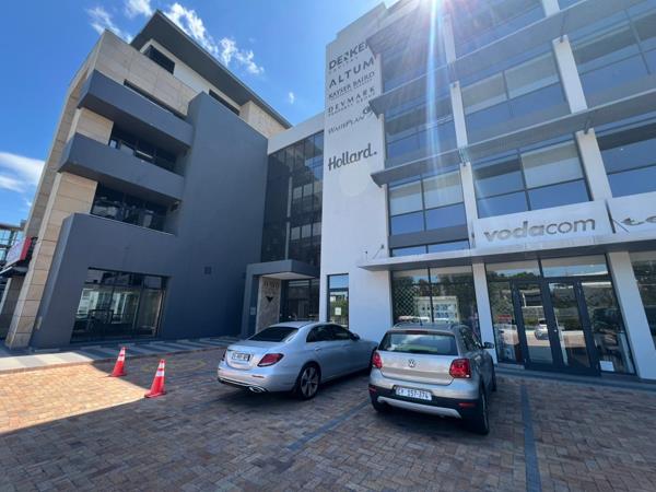 632 m² Commercial space