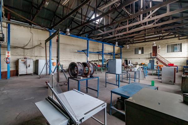 1 488  m² Industrial space