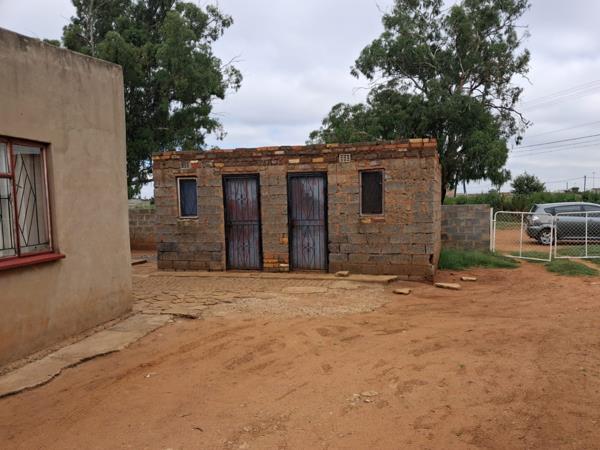 2 Bedroom House