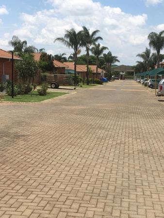 2 Bedroom Townhouse