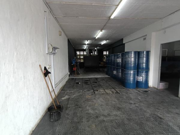 145  m² Industrial space