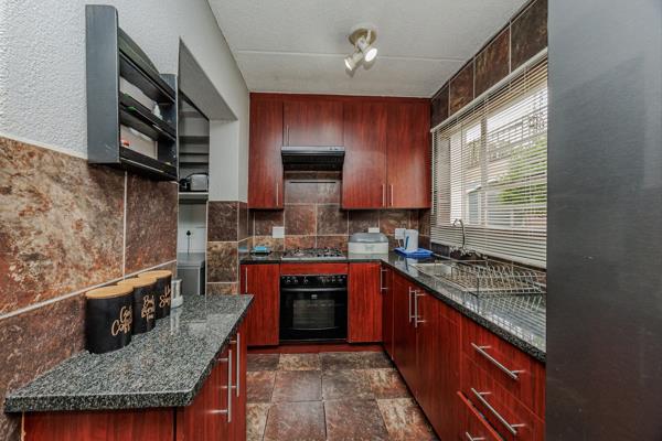 4 Bedroom Townhouse