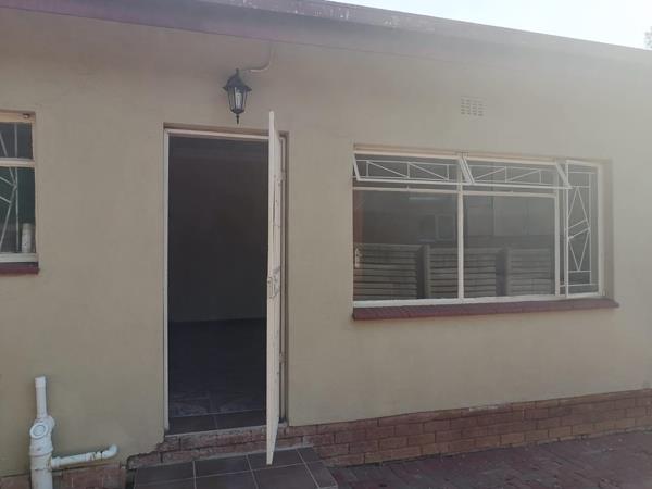 1 Bedroom Garden Cottage