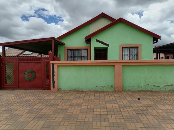 2 Bedroom House