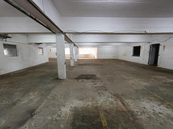 551  m² Industrial space