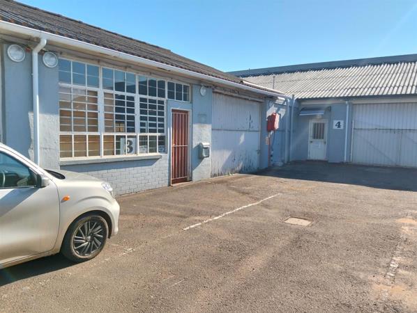 298  m² Industrial space