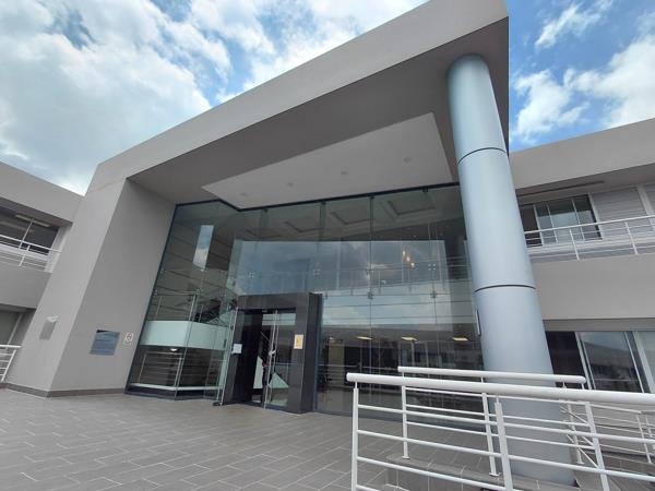 1 202 m² Commercial space