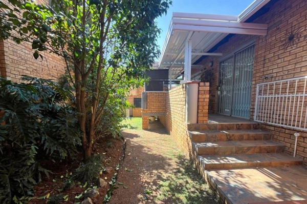 3 Bedroom Townhouse
