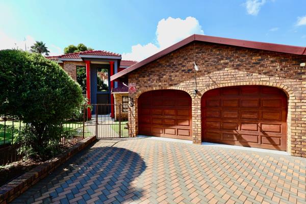 5 Bedroom House