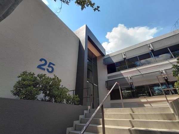 301 m² Commercial space