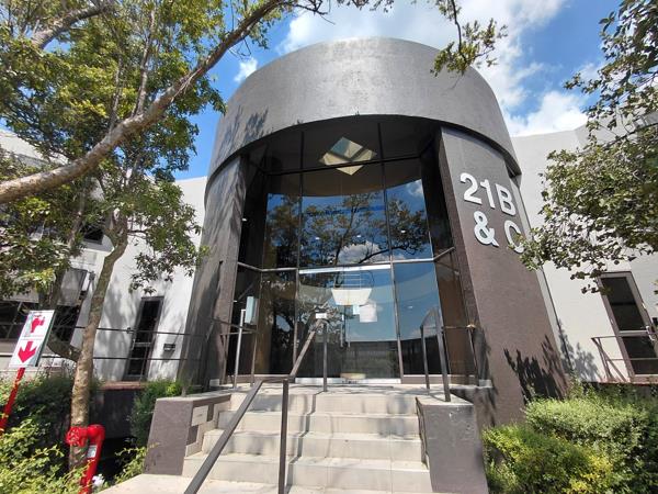 432 m² Commercial space