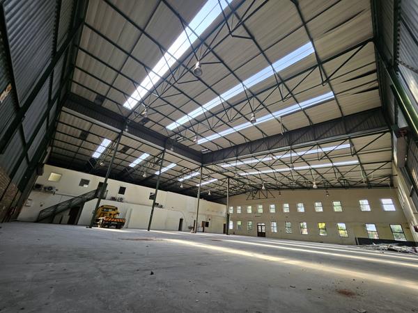 1 550  m² Industrial space