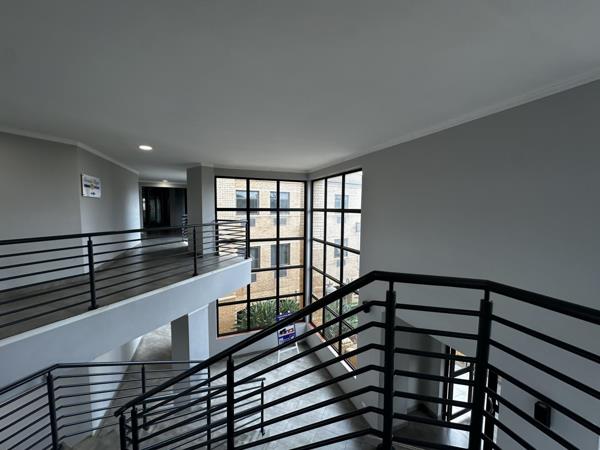 193  m² Office Space