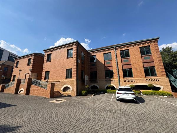 388  m² Office Space