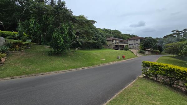 600 m² Land