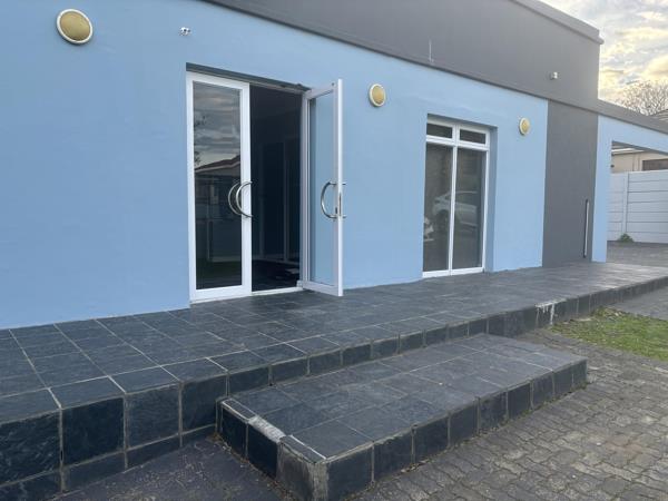 120 m² Commercial space