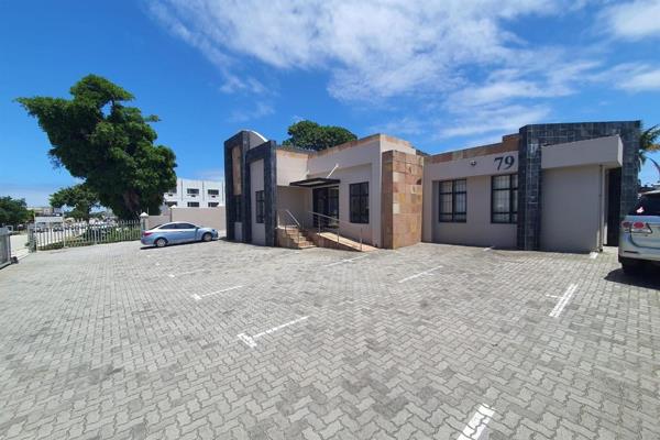 270  m² Office Space