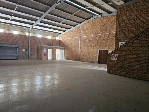 207  m² Commercial space