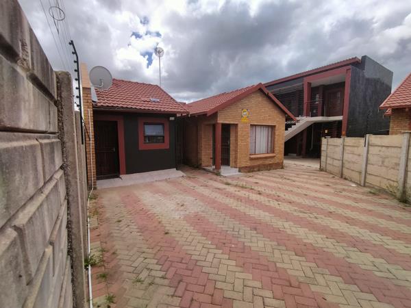 335 m² Commercial space