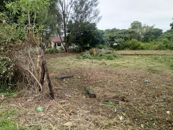 1 352 m² Land