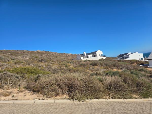 426 m² Land