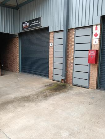 242  m² Industrial space