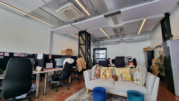 127  m² Office Space