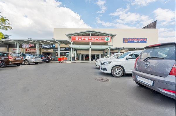 80  m² Commercial space