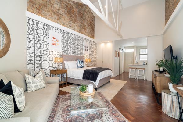 Studio Apartment