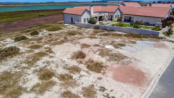 996 m² Land
