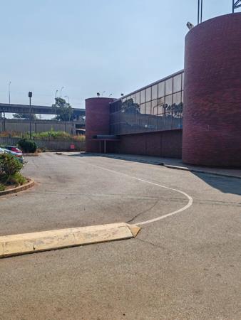 13 529  m² Industrial space