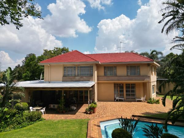 5 Bedroom House