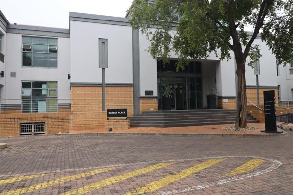 299  m² Office Space