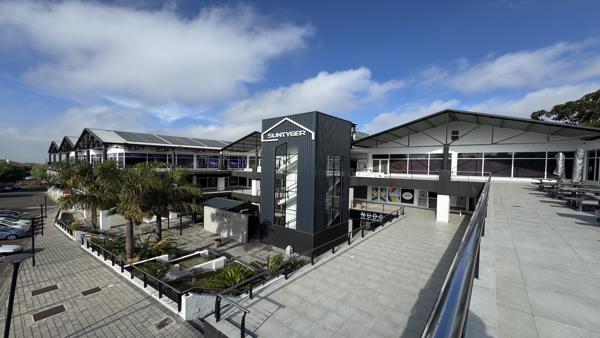 571  m² Commercial space