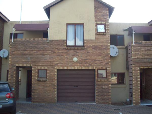3 Bedroom Townhouse