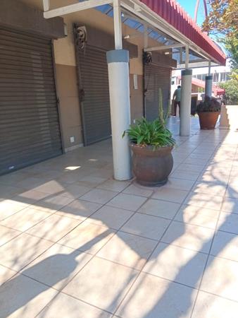 70  m² Commercial space