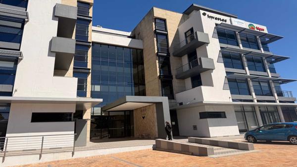 395 m² Office Space
