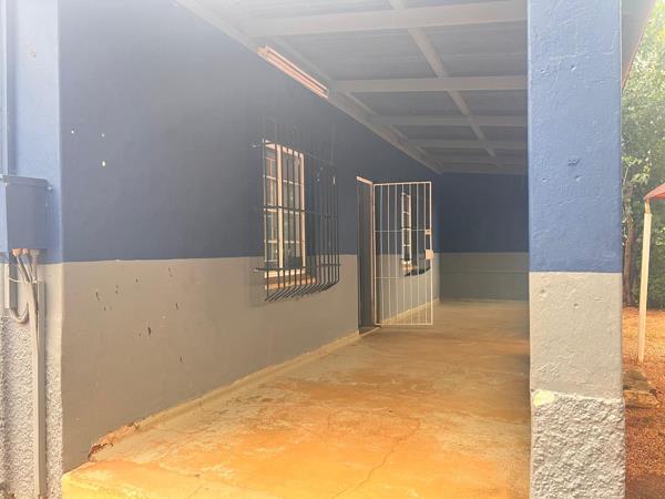 100  m² Commercial space