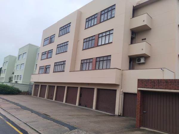 2.5 Bedroom Apartment