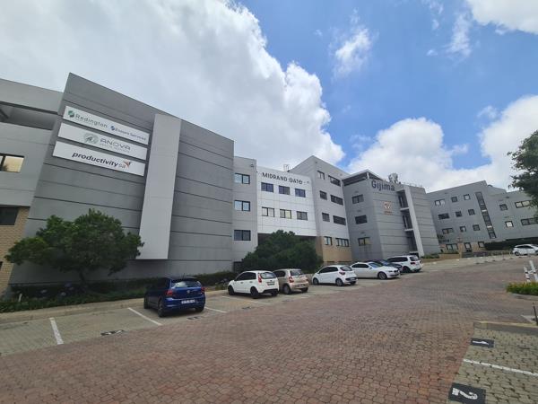 721  m² Commercial space