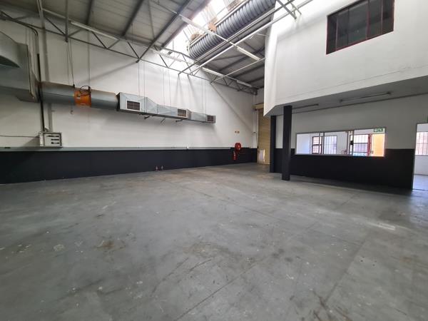 254 m² Industrial space