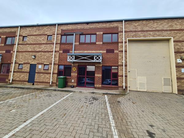 254  m² Industrial space