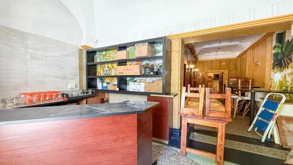 52  m² Retail Space